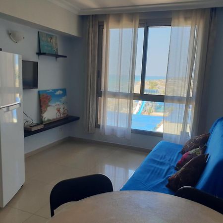 Beach Apartments ハイファ エクステリア 写真
